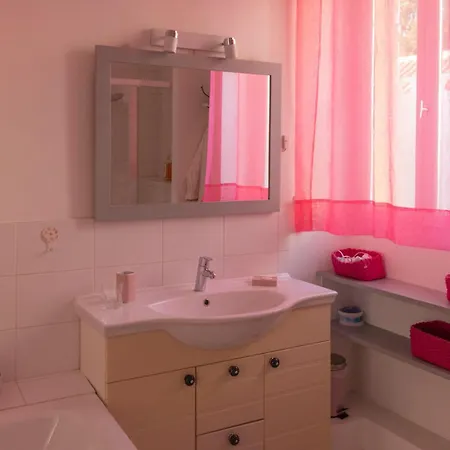 Au Plaisir D Etape- Accueil Pelerins Uniquement Tatil Evi *