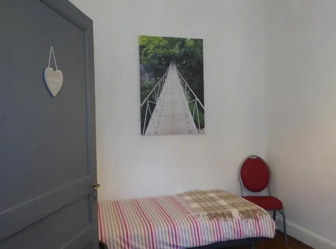 Dom wakacyjny Au Plaisir D Etape- Accueil Pelerins Uniquement